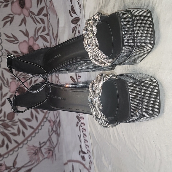 AKIRA AZALEA WANG BLACK RHINESTONE Platform Chunky Sandal heel - Picture 5 of 5